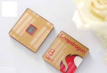 С��12ϵ�з���֮�� realme ���� GT2�� һ�� 10 Pro �ŶӳԹ��� 