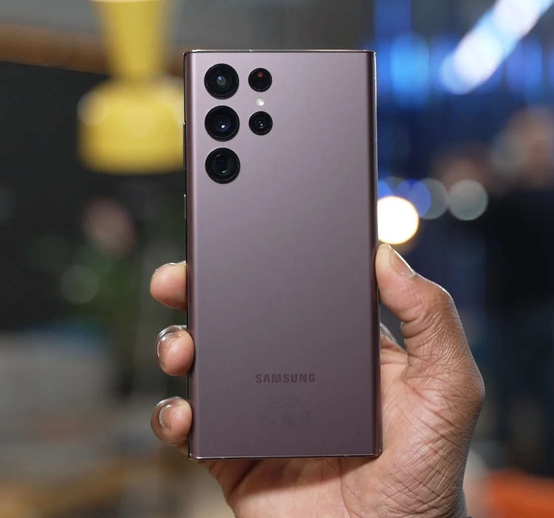 ���� Galaxy S22 ϵ�й��а淢��  ѡGalaxy S22 Ultra ����� ��