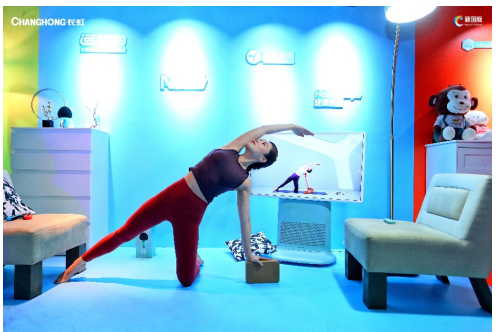 别等刘教练批作业了 虹魔方ADDFUN自由屏可智能纠姿健身