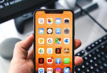 iPhone û/û Ӧôأ