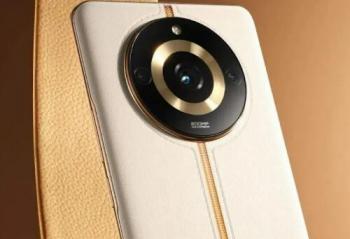 Realme 11ϵ״2ڵ佹   ս컨壡