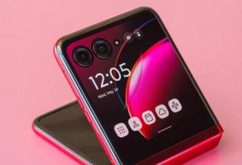 Ħ Razr 40 Ultra Ƿ޶  5699Ԫ