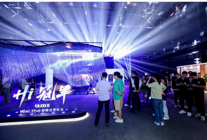 110Ӣ纣UX410000أʷǿMiniLED