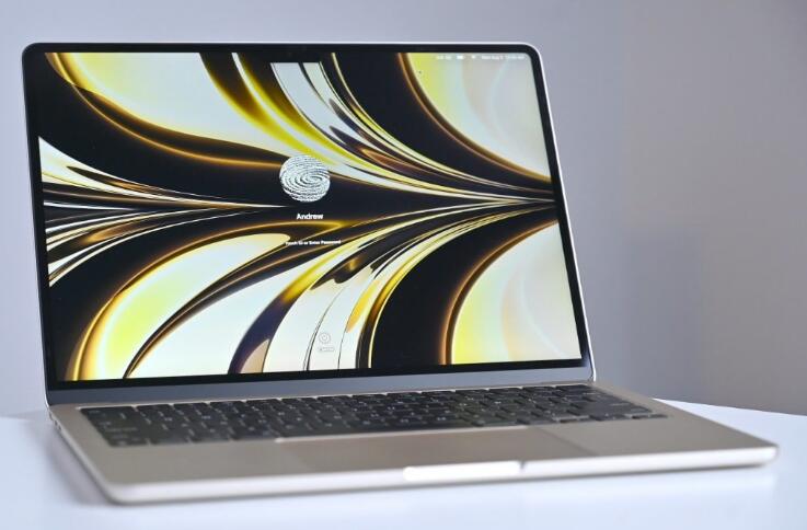 2024MacBook AirMacBook ProiMacMac Studio 