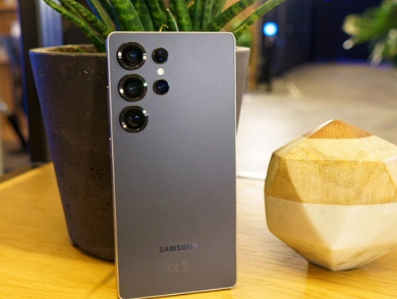 ����Galaxy S25 ϵ�е��й������Ὣ��2��11�վ���