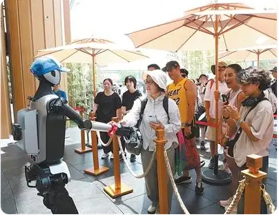 智造出海 中国服务机器人走俏海外