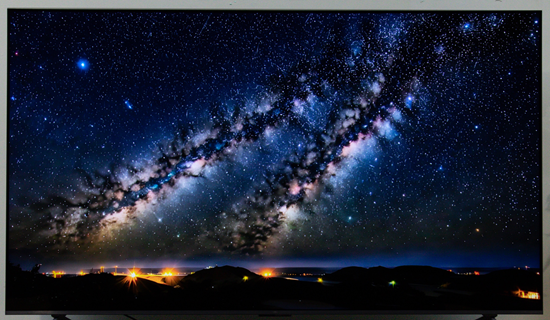 告别反光魔咒”,追剧爽到飞起!TCL T7L Ultra简直是客厅之光!