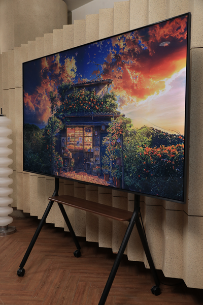 ���Ѿۻ��о��ˣ�TCL T7L Ultraǿ����ֱ�������ڼҹ�����Χ