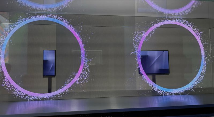 三星Galaxy Z TriFold  2025年APEC韩国展会上首曝