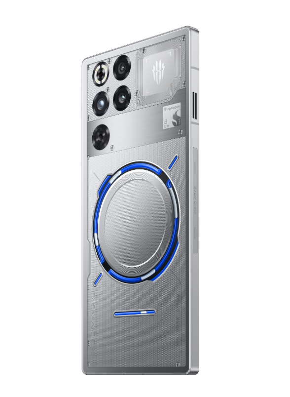 性能双杀 冠亚全收 红魔11 Pro系列 性能TOP1,TOP2