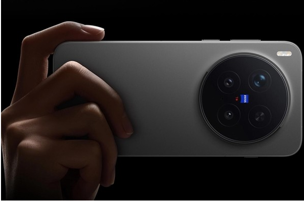 vivo X300 Ultra ͨ8 Elite Gen 5 