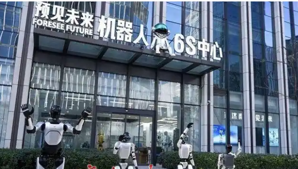 北方首家“机器人6S店”落地济南,意味着什么?
