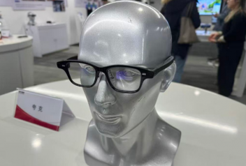 �����۾�����ǹ�Ѵ��죺�ܶԷ�������ܸ���Ҫ