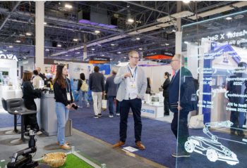 ��ʿ�ͷ����׿��ں��ǻ�RTK��AI�Ӿ��뼤���״��ݻ�����