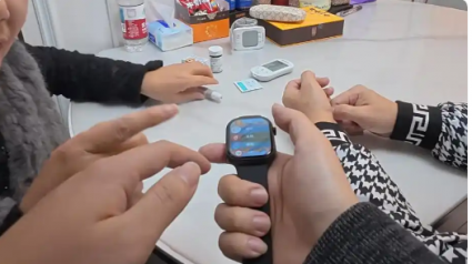 ���ﶼ�ܡ���Ѫ�ǡ��������ֱ����޴���Ѫ�ǡ�������