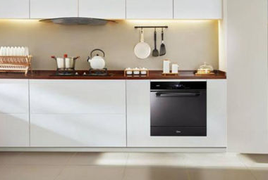 �ҵ��ͷ��ȫ��ս�����ҵ�캣֮�⣬ҽ������֮��