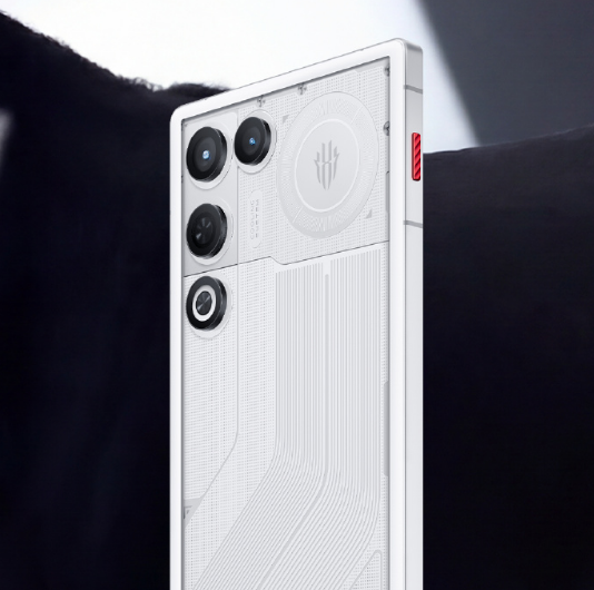 ͸��ս����Ԧ�糬�������������콢��ħ11Air��ʽ����!