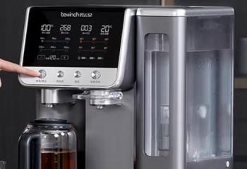 ��ˮ����������ḻ���г��Ծ߱��ɹ۵ķ�չǱ��