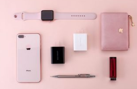 ���ڼ��ں���3C�����Ʒ���۶��8.5��Ԫ