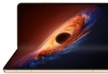 ��ҫMagic V6���߱�IP69�ȼ��������ú졹��ɫ��ͬ�ӽ�����ع�