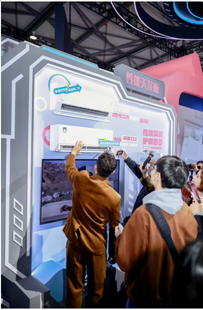 AWE2026最受瞩目单品:美的“四季空调”全面风·风尊三代凭什么刷屏?