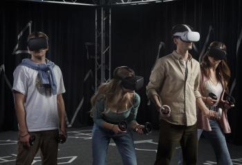 һ�����ڡ��顱��һ�����ڡ�ʵ����VR ��ռ仹�ǲ���һ�������⣿