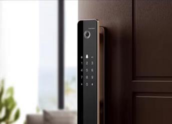 ��Ʒ��������ḻ��AI����������չѸ��