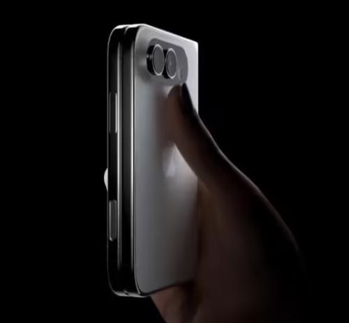 iPhone Fold 或与iPhone 18 Pro和Pro Max完全同步