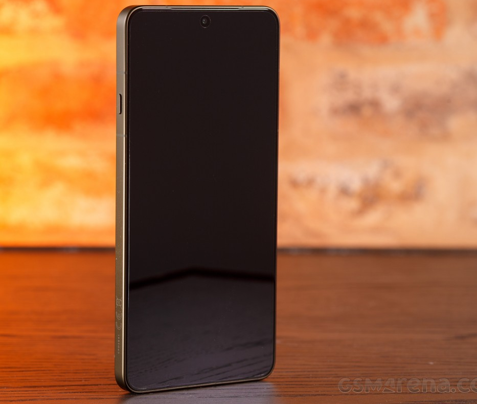 OPPO Find X9 Ultra 开箱曝光