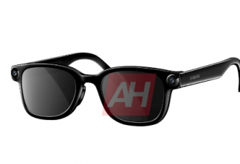 ����Galaxy�۾��ع���Ⱦͼչʾ��������ͬ�ĽǶ�