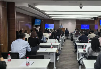 �����˲�ҵ������ѵ��ٰ죬�����ͨ�µ�