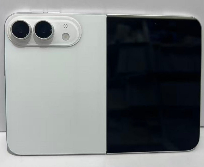 iPhone 18 Pro Ӱ����������Ultra ̨ͬ����ȴ��ͬ������