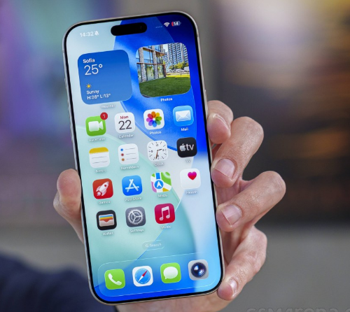 ȫϵ�Ǽ�100��Ԫ��iPhone 18ϵ�гɱ�����40%