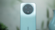 ��ҫ�°����Ļ��ع⣺˫ 2 ��Ӱ��12000mAh ���ȫ����