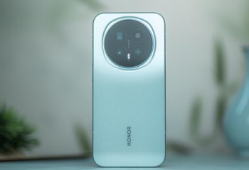 ��ҫ�°����Ļ��ع⣺˫ 2 ��Ӱ��12000mAh ���ȫ����